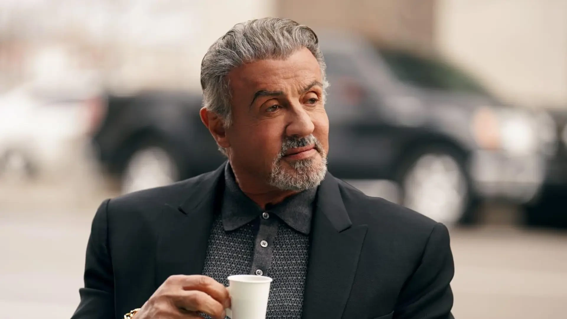 Sylvester Stallone defiende que es inevitable usar la IA: "Si no te dejas llevar por ella, acabarás arrollado"