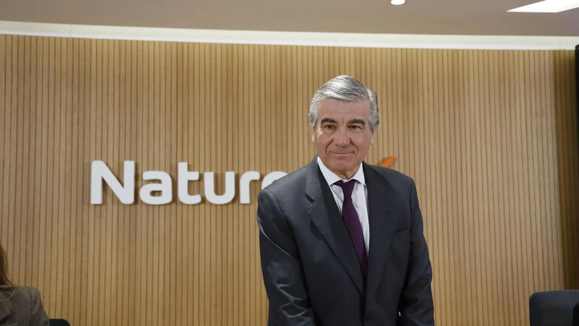 Naturgy descarta vender activos para financiar compras y busca crecer en electricidad en Europa y Norteamérica