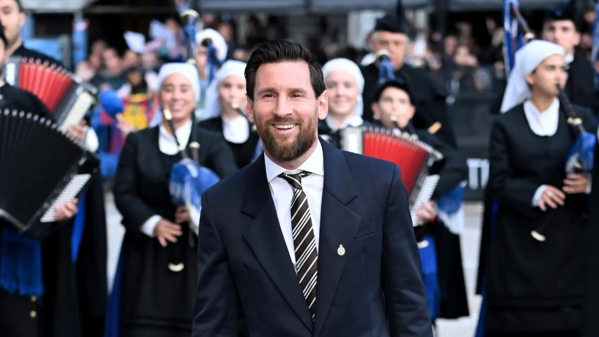 La llegada de Leo Messi a los Premios Princesa de Asturias 2026: gran expectación, camisetas de Argentina y ovación cerrada