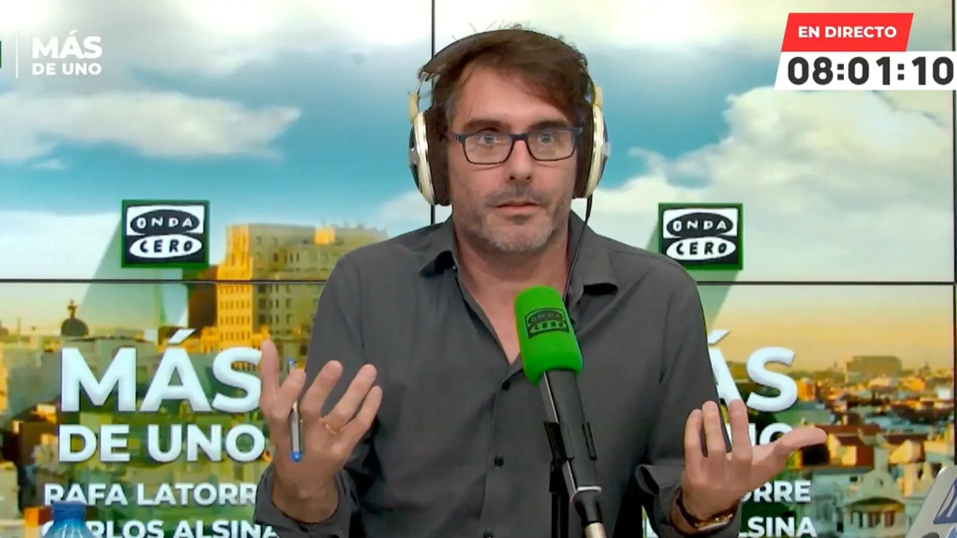 "El Tribunal Constitucional se ha convertido en el centro de la vida política en España"