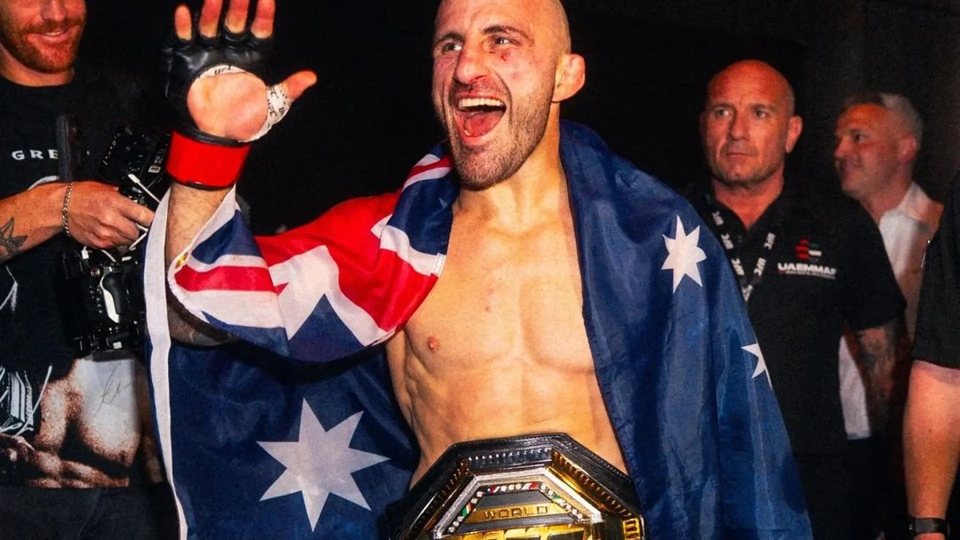 Volkanovski pide una superpelea con Justin Gaethje tras revalidar el cinturón en UFC 333: "Es algo por lo que me retiraría"