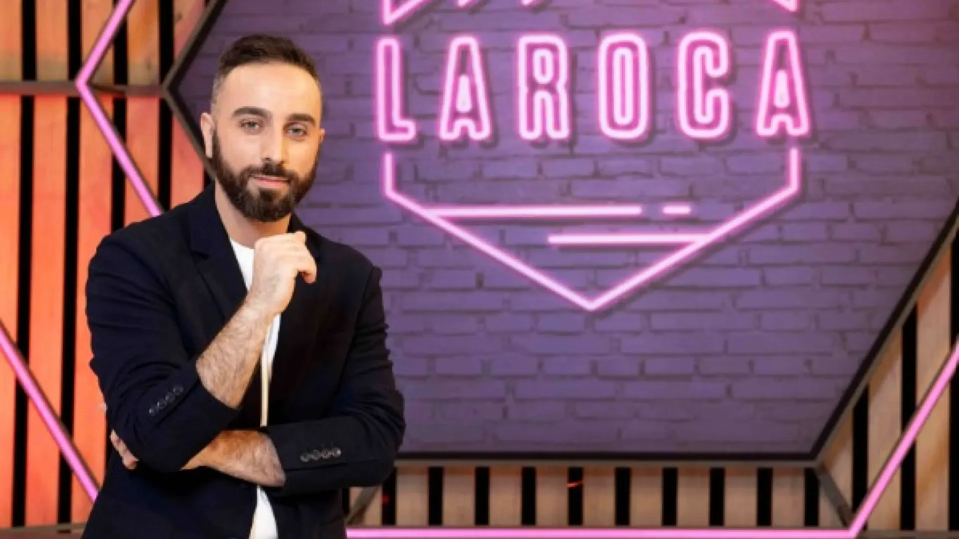 El periodista Rafa Rodrigo sufre un ataque de ansiedad en directo en 'La Roca': "Me estoy quedando sin voz"