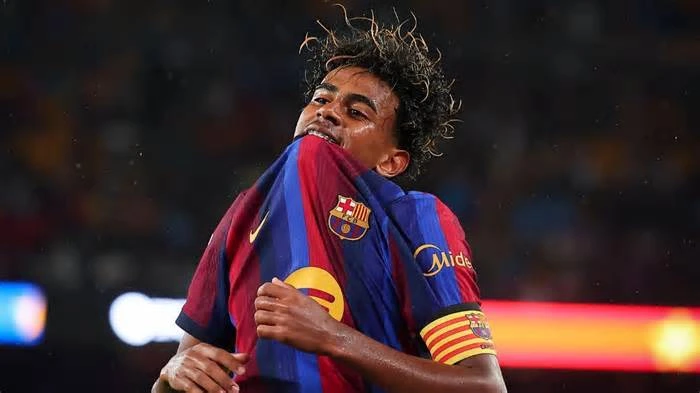 Dónde ver el clásico Barcelona - Real Madrid de LaLiga hoy por TV, en directo y online