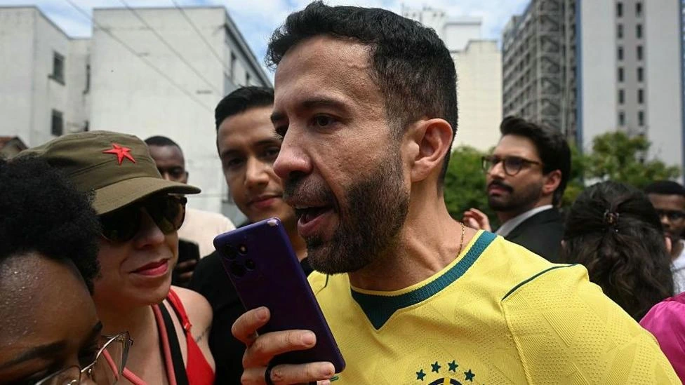 El "ejército digital" de 10 millones de personas en WhatsApp que ayudó a Lula a lograr una victoria histórica