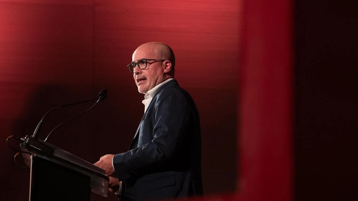 Dimite el delegado del Gobierno en Madrid tras quedarse fuera de las listas del PSOE para las elecciones
