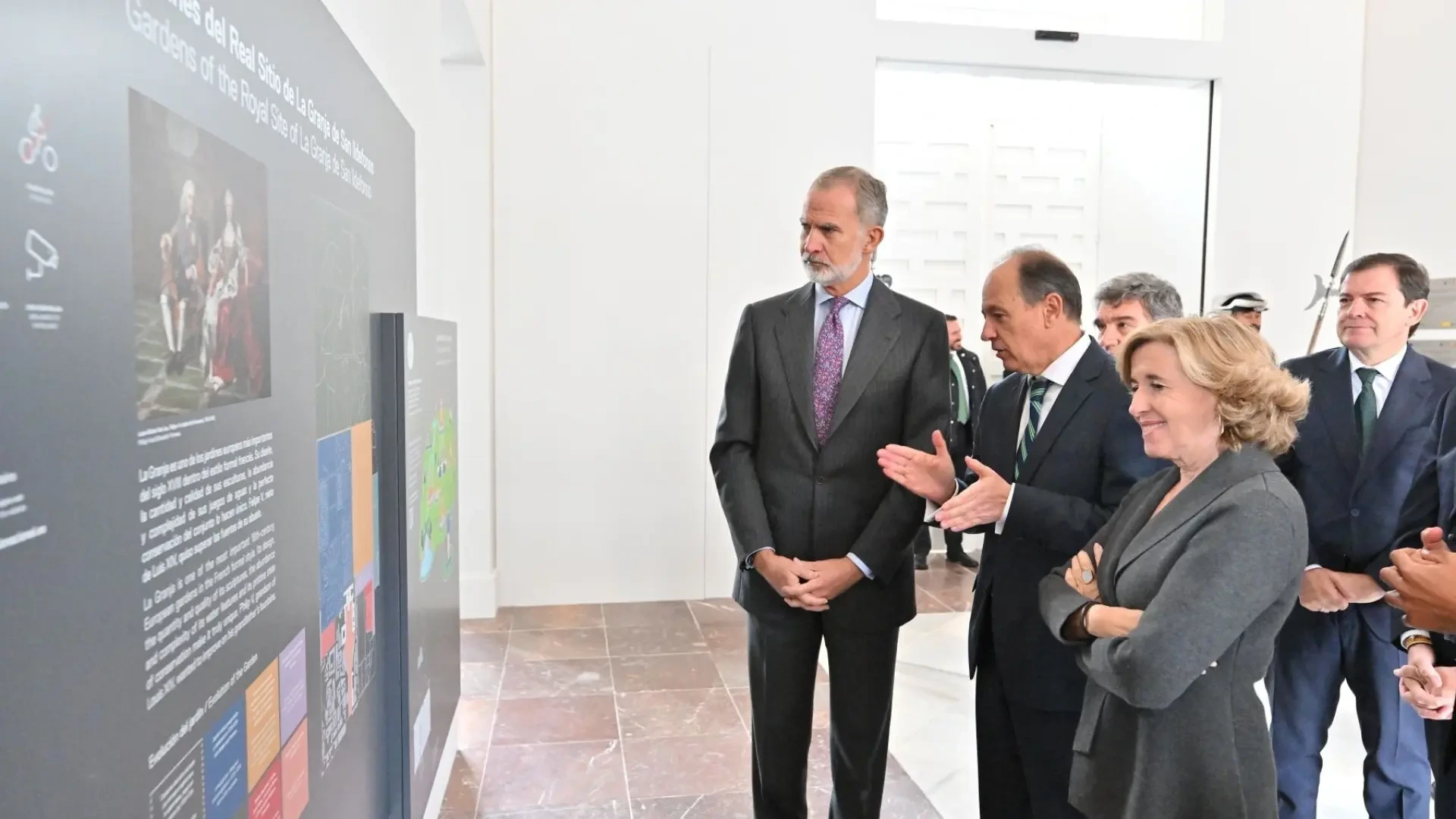 El Rey, primer visitante del Centro de Interpretación de las Fuentes de La Granja