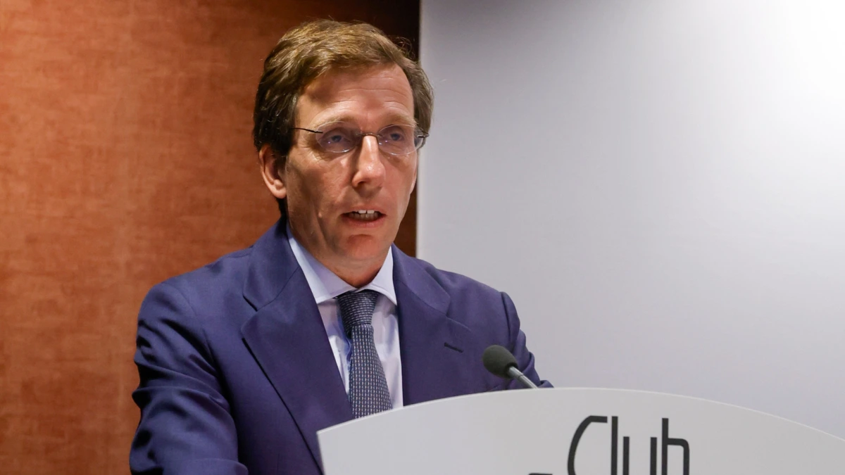 Martínez-Almeida, alcalde de Madrid: “Si este Ayuntamiento tuviera competencias, me ponía yo a la cabeza de la Policía Municipal a desalojar la acampada de Sol”