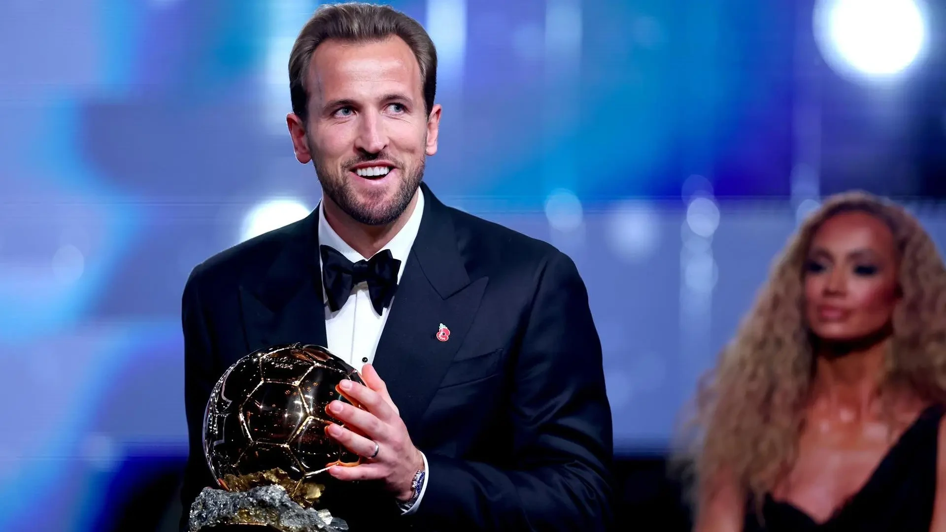 Harry Kane se impone a Kylian Mbappé y Lamine Yamal y se lleva el Balón de Oro 2026