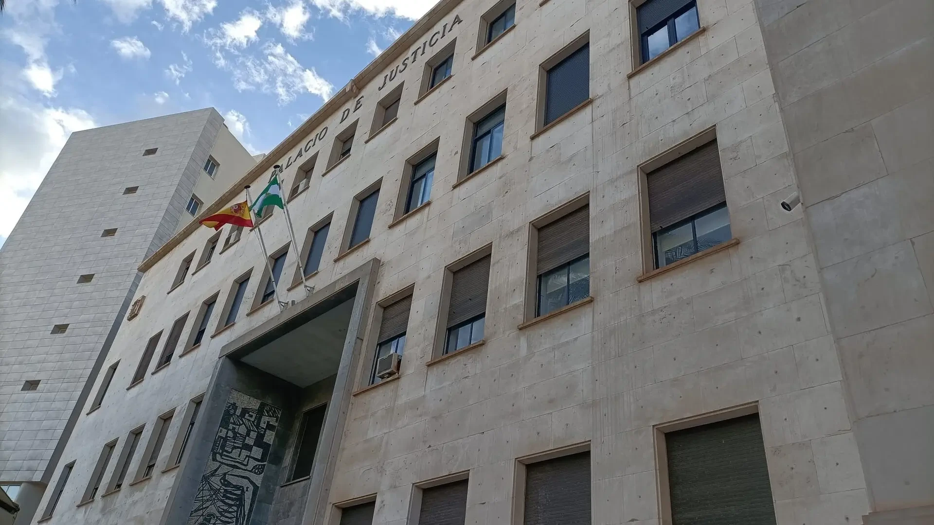 Condenado a nueve años y medio por intentar matar a su mujer con un rodillo de cocina