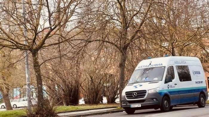 Condenan a una empresa de ambulancias de Osakidetza por destinar personal de Gipuzkoa para servicios de Álava
