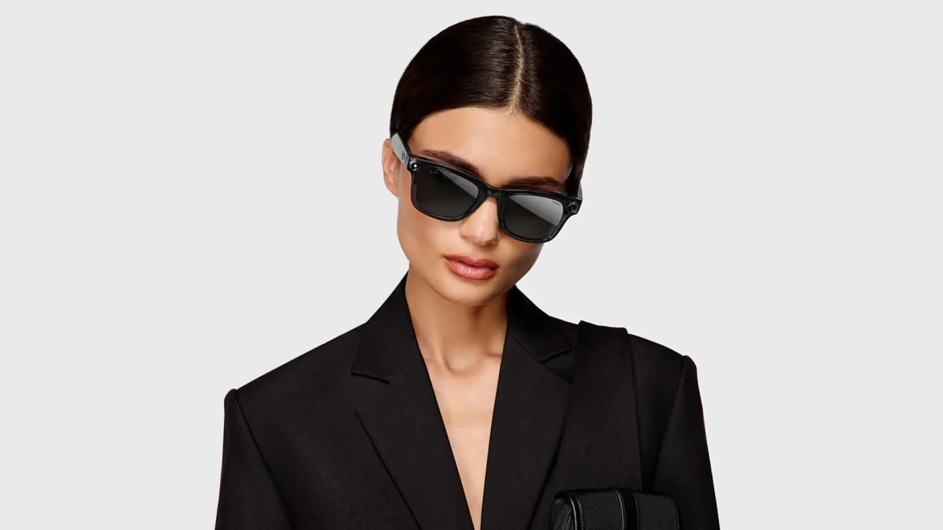 EssilorLuxottica eleva un 9% sus ingresos en el tercer trimestre hasta los 7.486 millones de euros