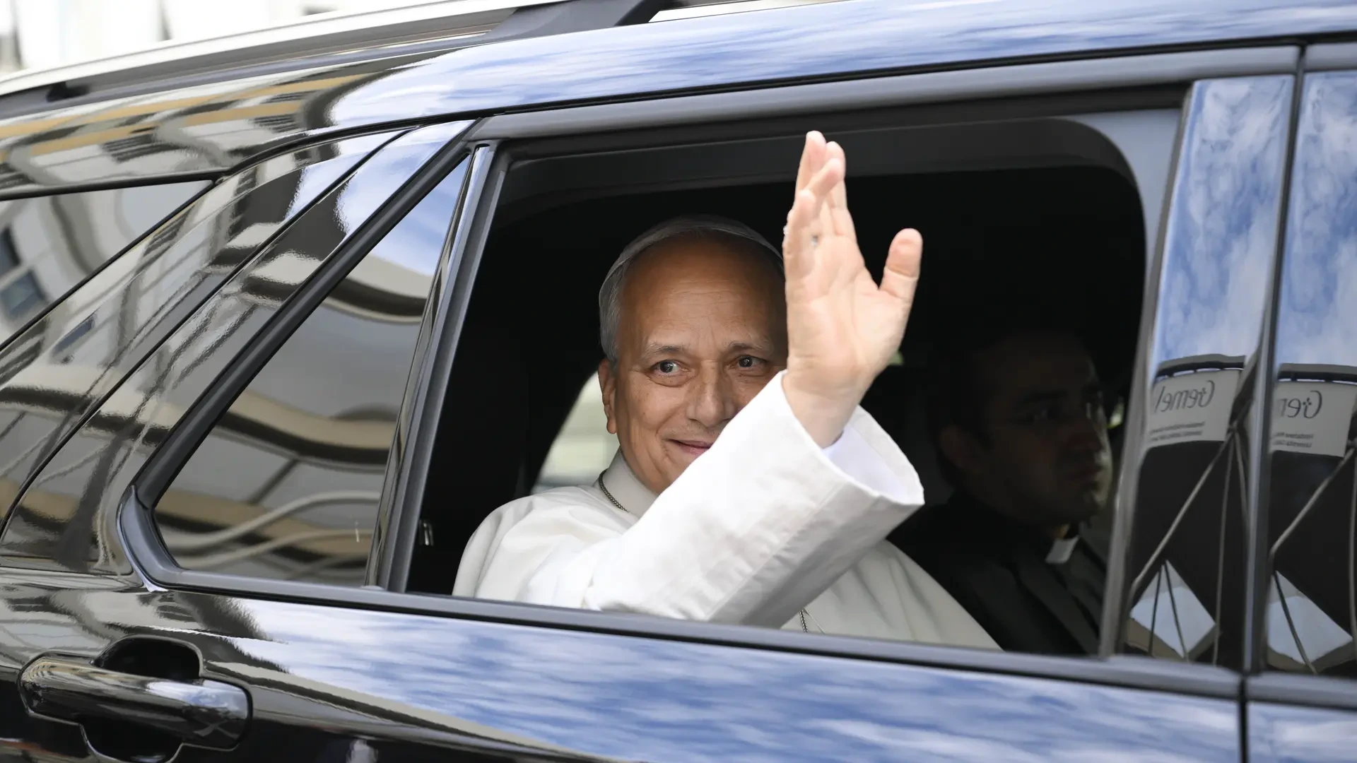 El papa León XIV no necesitará tratamiento tras extirparle con éxito el cáncer de pulmón