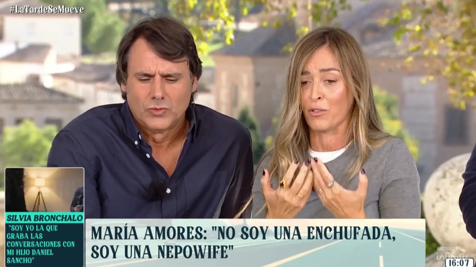 Ion Aramendi responde a los que llaman enchufada a su mujer: "Lleva trabajando en TV muchos más años que yo"