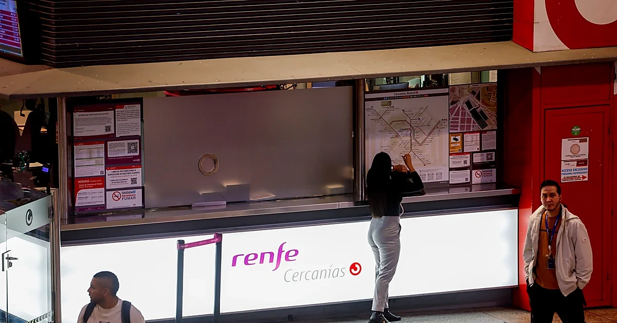 Suspendidas las líneas C-1, C-3, C-4 y C-8 de Cercanías Madrid y graves alteraciones en el resto de red