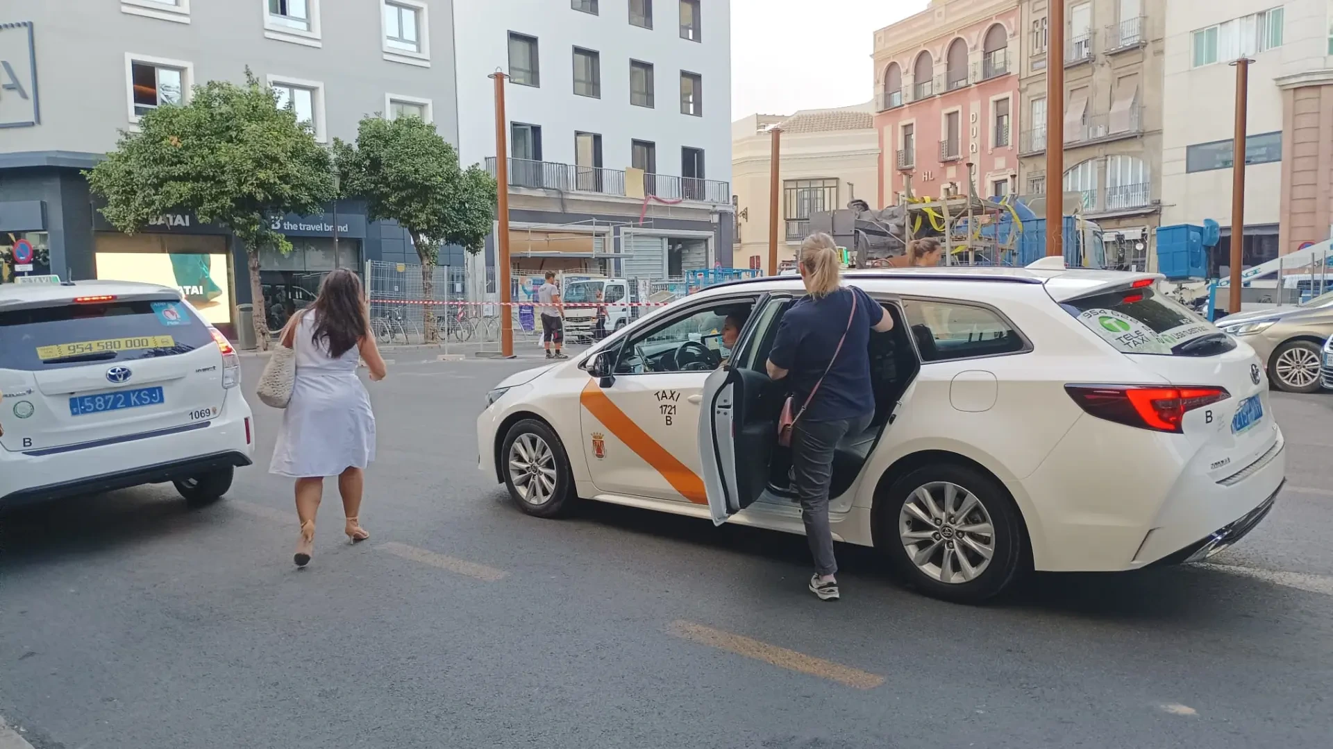 Los precios del taxi en Sevilla subirán en 2027 un 3,5% con un suplemento nuevo para las salidas desde el estadio de la Cartuja