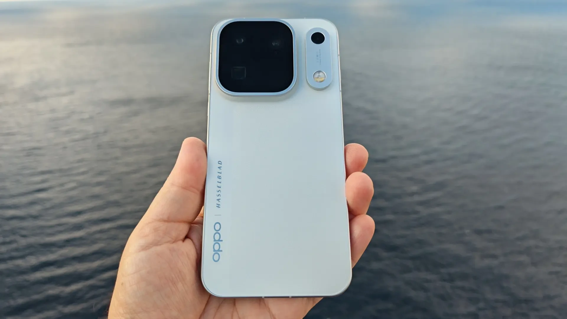 Find X10 Pro Max: OPPO se sigue superando con el móvil que ambiciona una fotografía más real