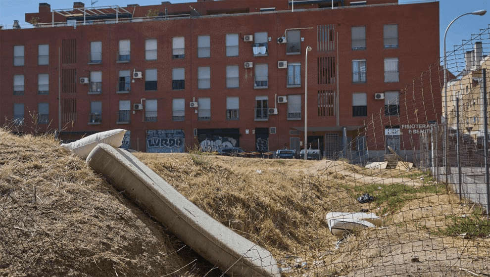 El desalojo de núcleos chabolistas en Madrid lleva el sinhogarismo a Tetuán: "Hay gente con trabajo"