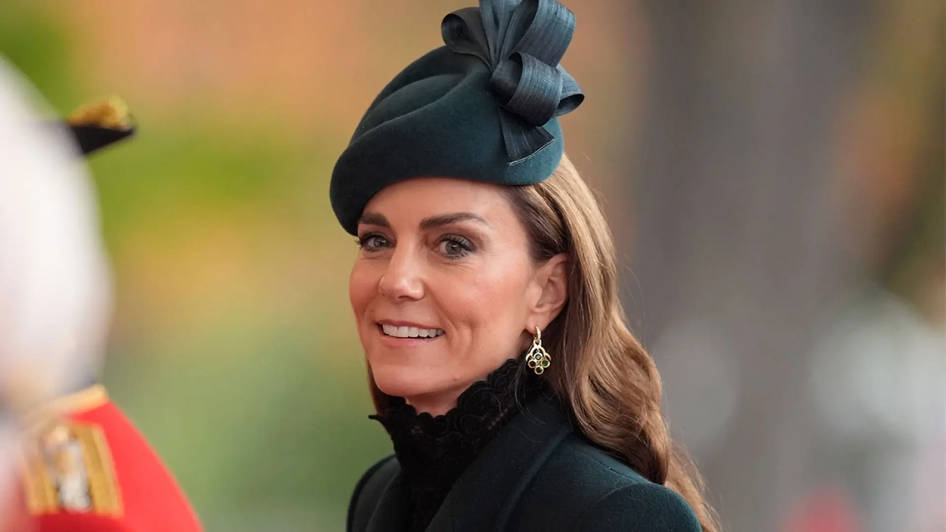 El lujoso y discreto 'look' de Kate Middleton para recibir al sultán de Omán en Londres
