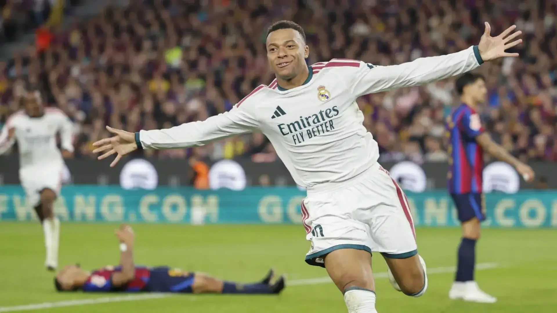 El Real Madrid toma el Camp Nou somete a un Barça que suma su segunda derrota seguida