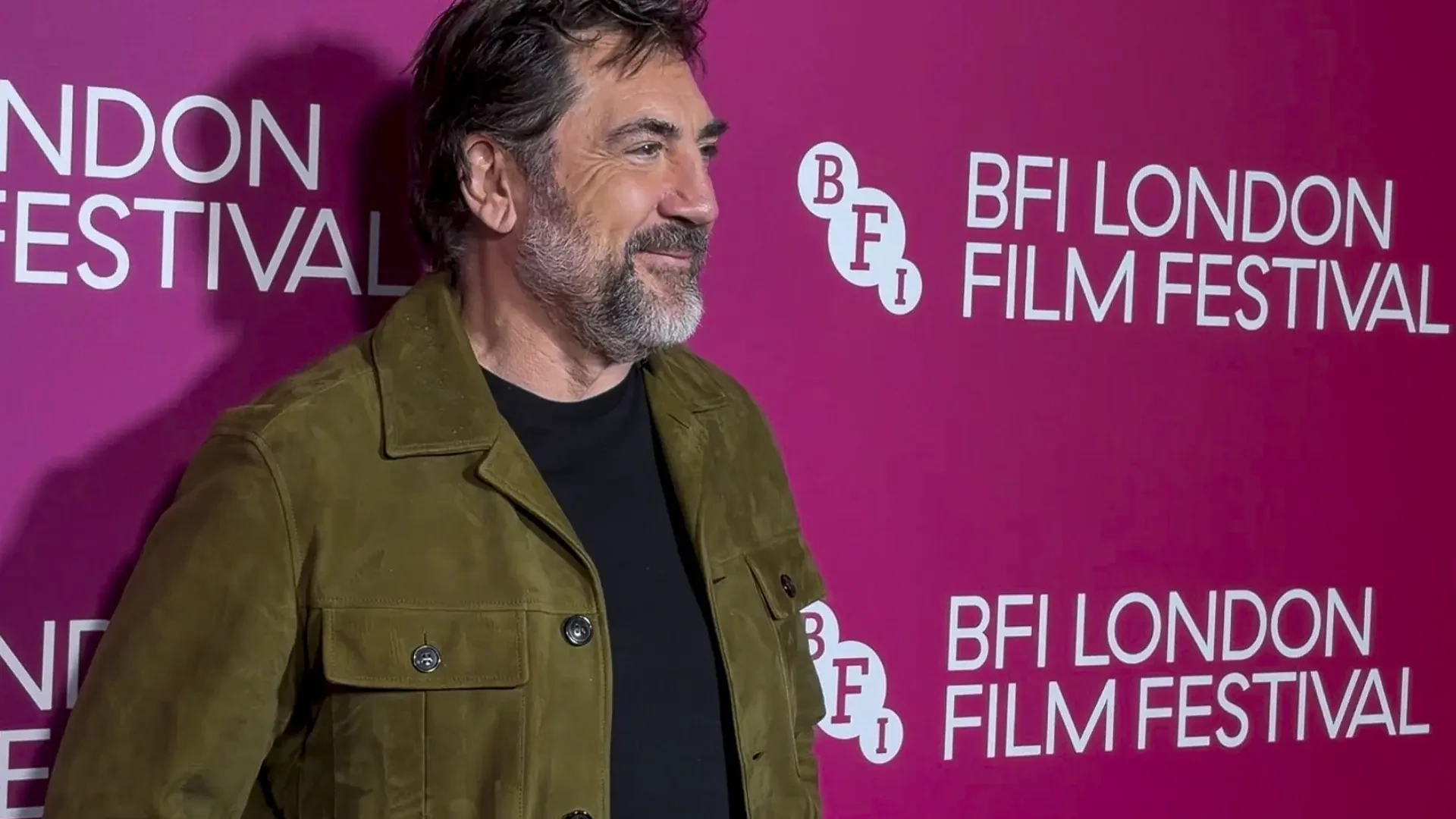 Javier Bardem dona sangre tras el choque de trenes en Urda y pide a sus seguidores que también lo hagan