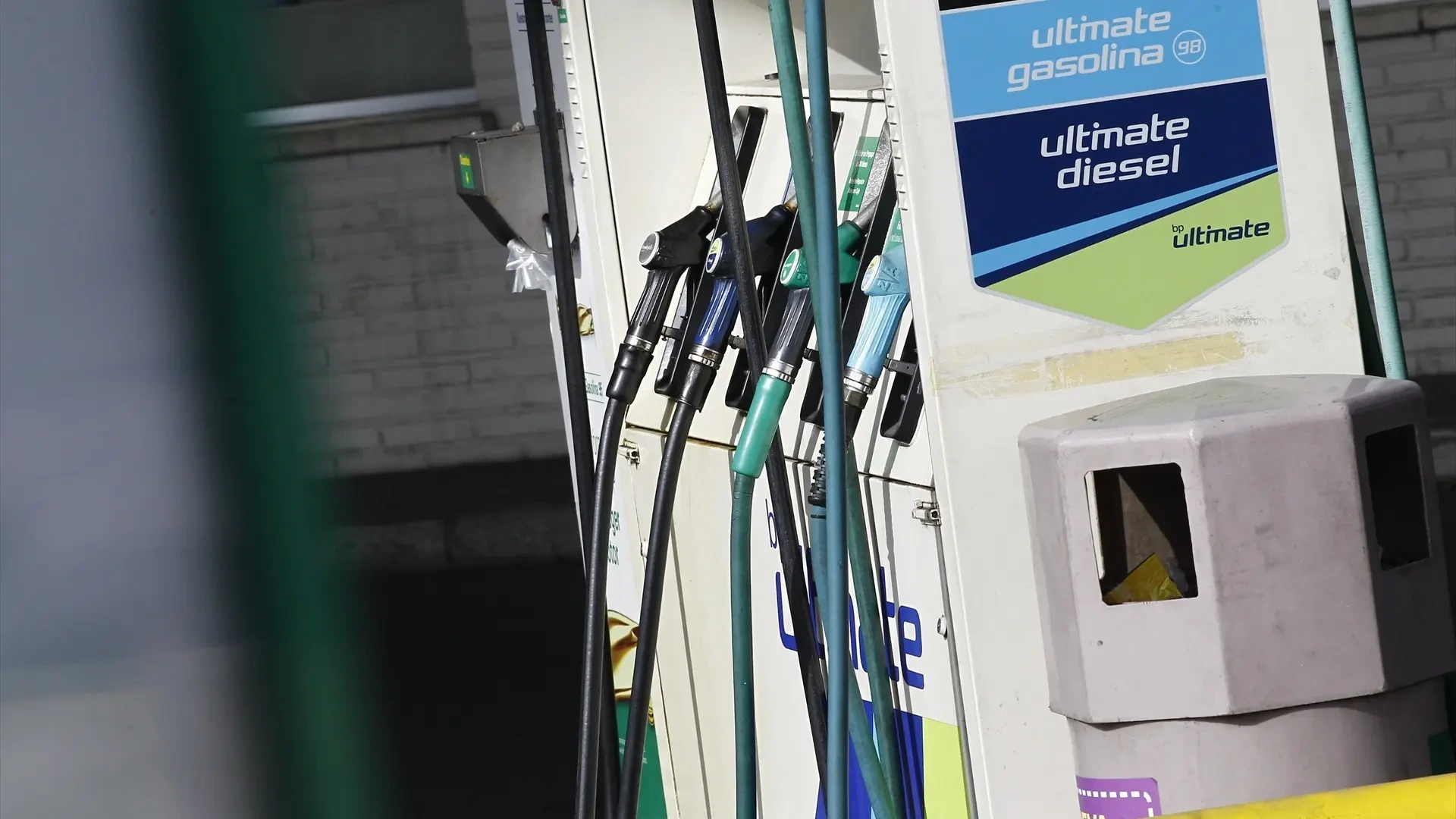 Las gasolinas dan un nuevo respiro tras subir un 28% en septiembre: su precio se abarata hasta un 3,24% con las rebajas fiscales