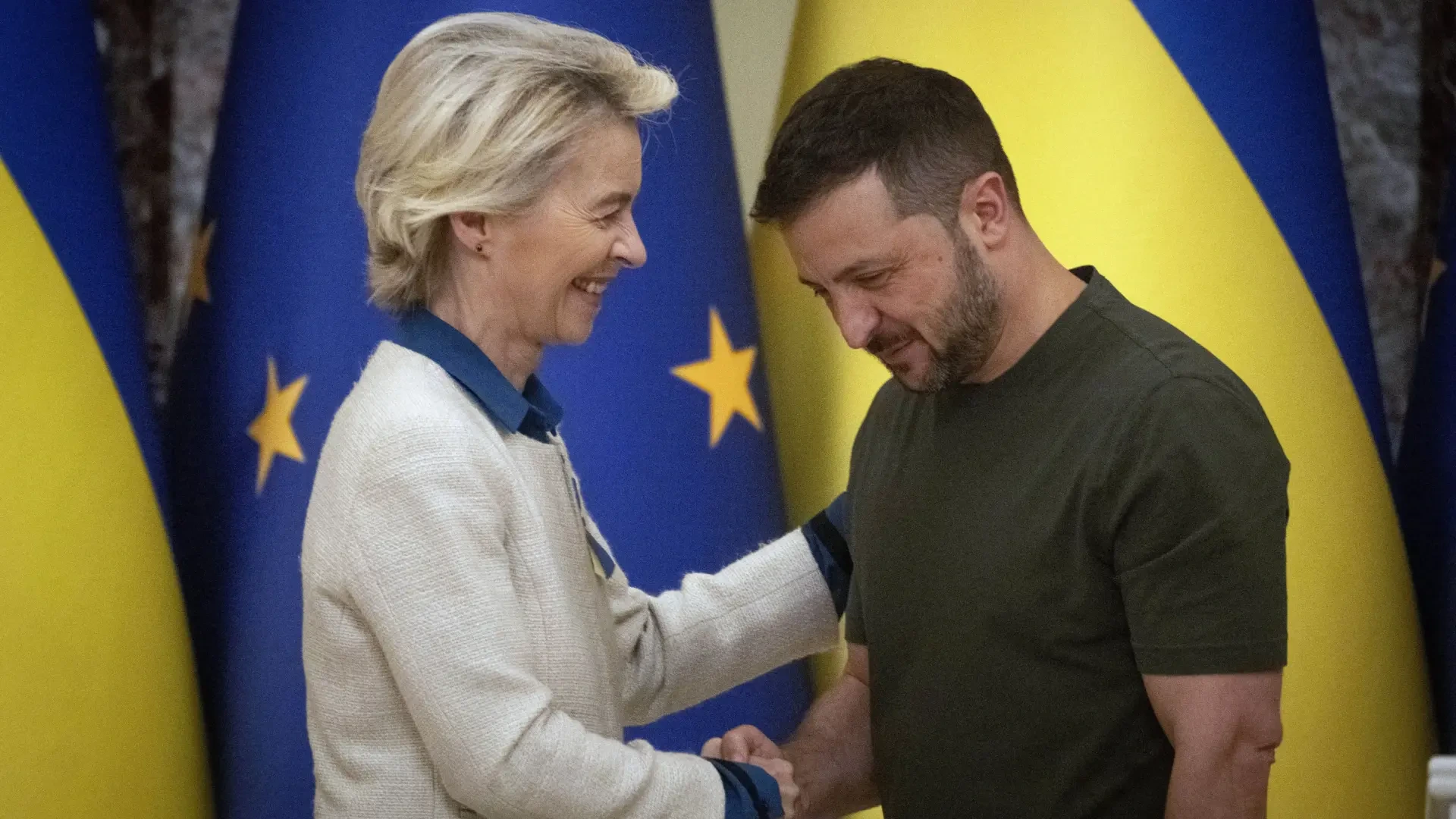 Europa asume que Trump no quiere ayudar a Ucrania y se mentaliza para sostener sola a Zelenski