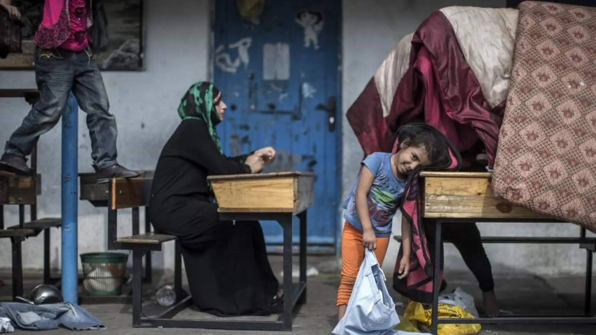 Una maestra palestina en Gaza denuncia amenazas por no enseñar a sus estudiantes a odiar a los judíos