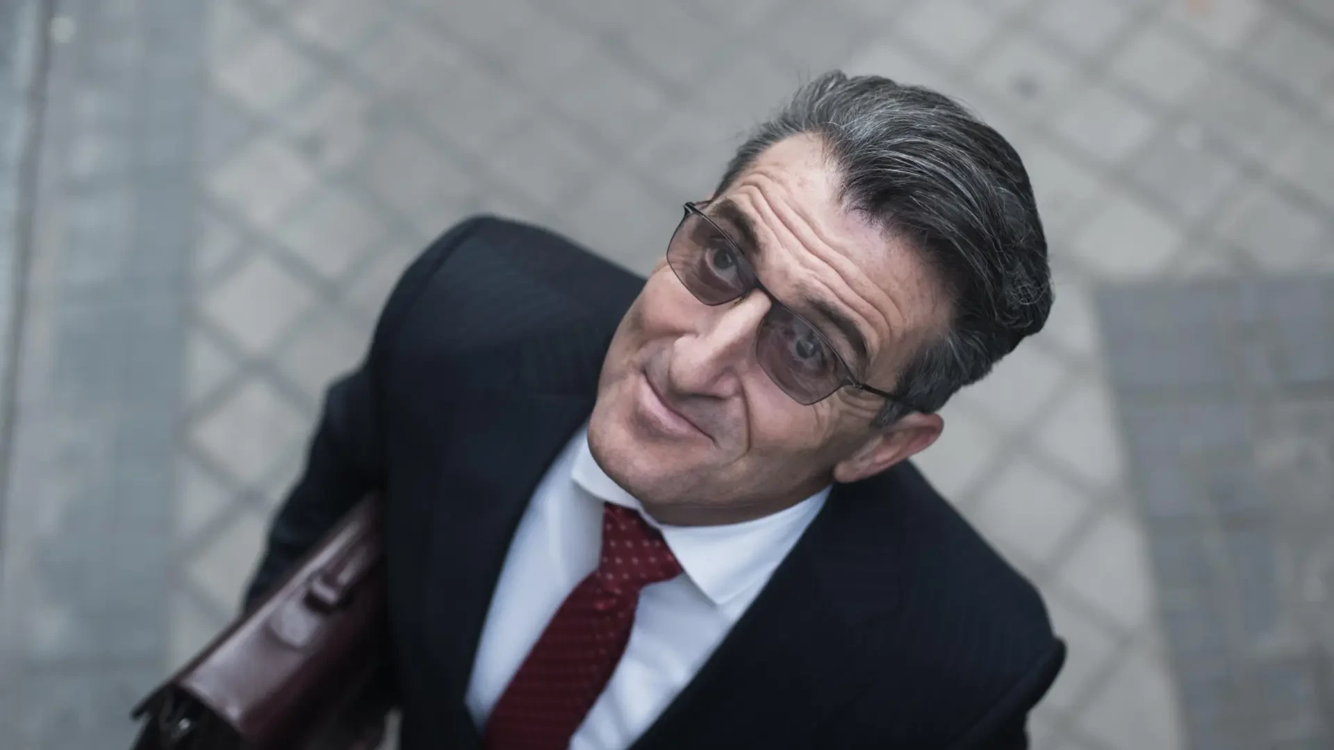 Luis Zahera vuelve a Netflix con un thriller de atracos sobre la crisis económica