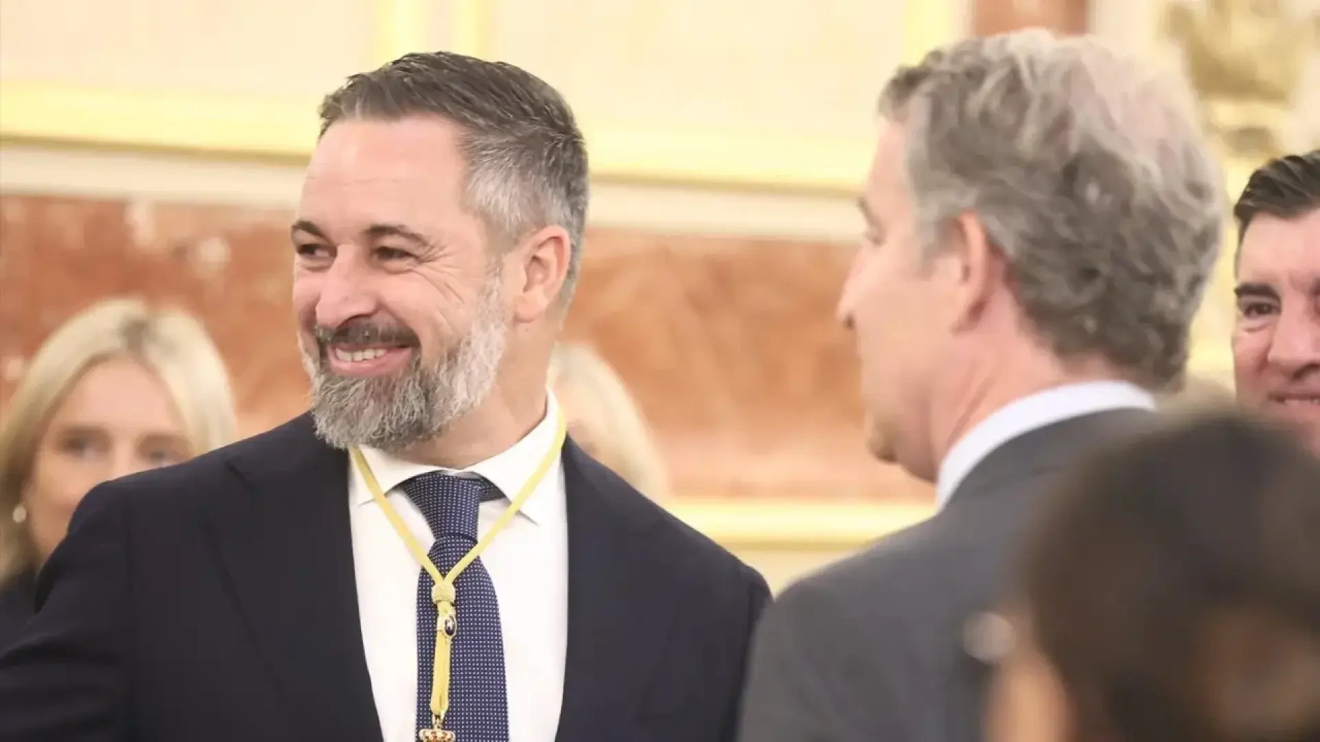 Feijóo confirma que negocia con Vox una fórmula para que el "sanchismo" no logre controlar el Senado tras el 29 de noviembre
