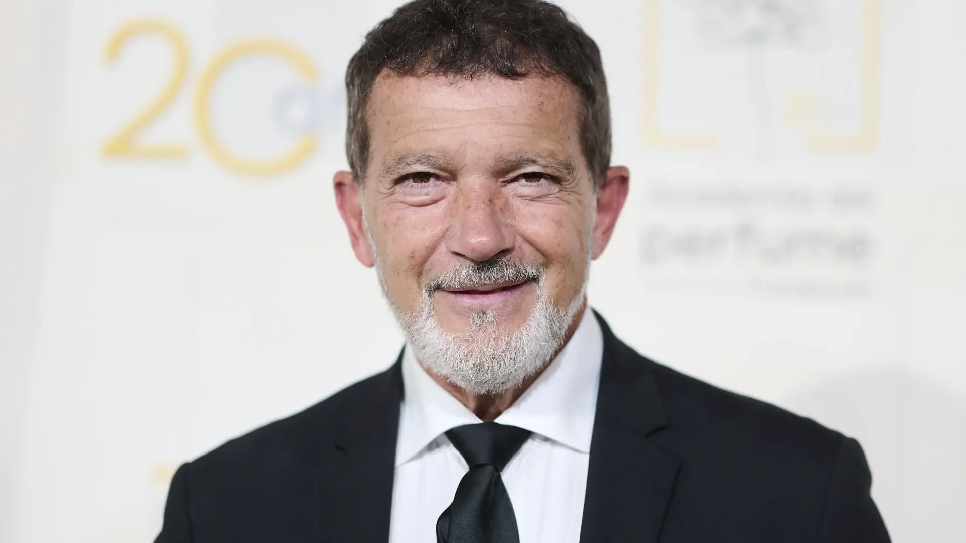 Antonio Banderas, distinguido como 'Leyenda de la Cultura, las Artes y el Perfume'