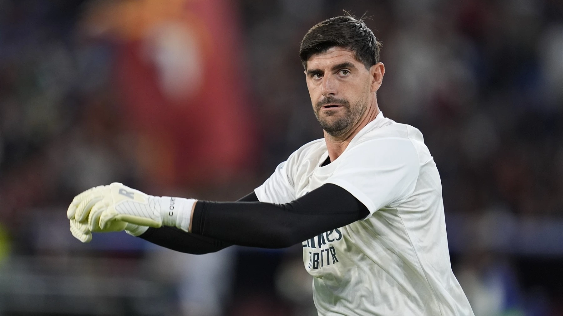 ¿Por qué no juega Courtois el Clásico entre Barcelona y Real Madrid en el Camp Nou?