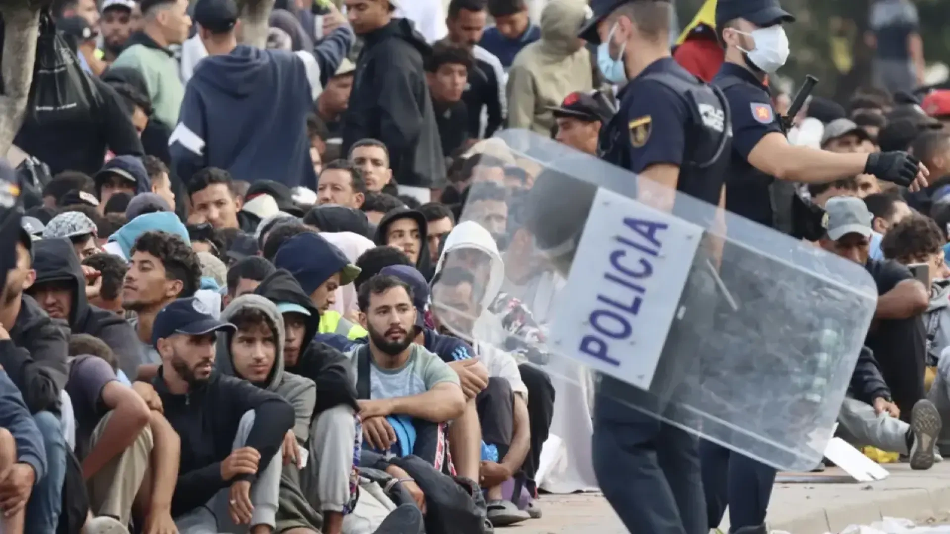 Sin los grandes asentamientos, empieza la actuación policial en los barrios de Ceuta