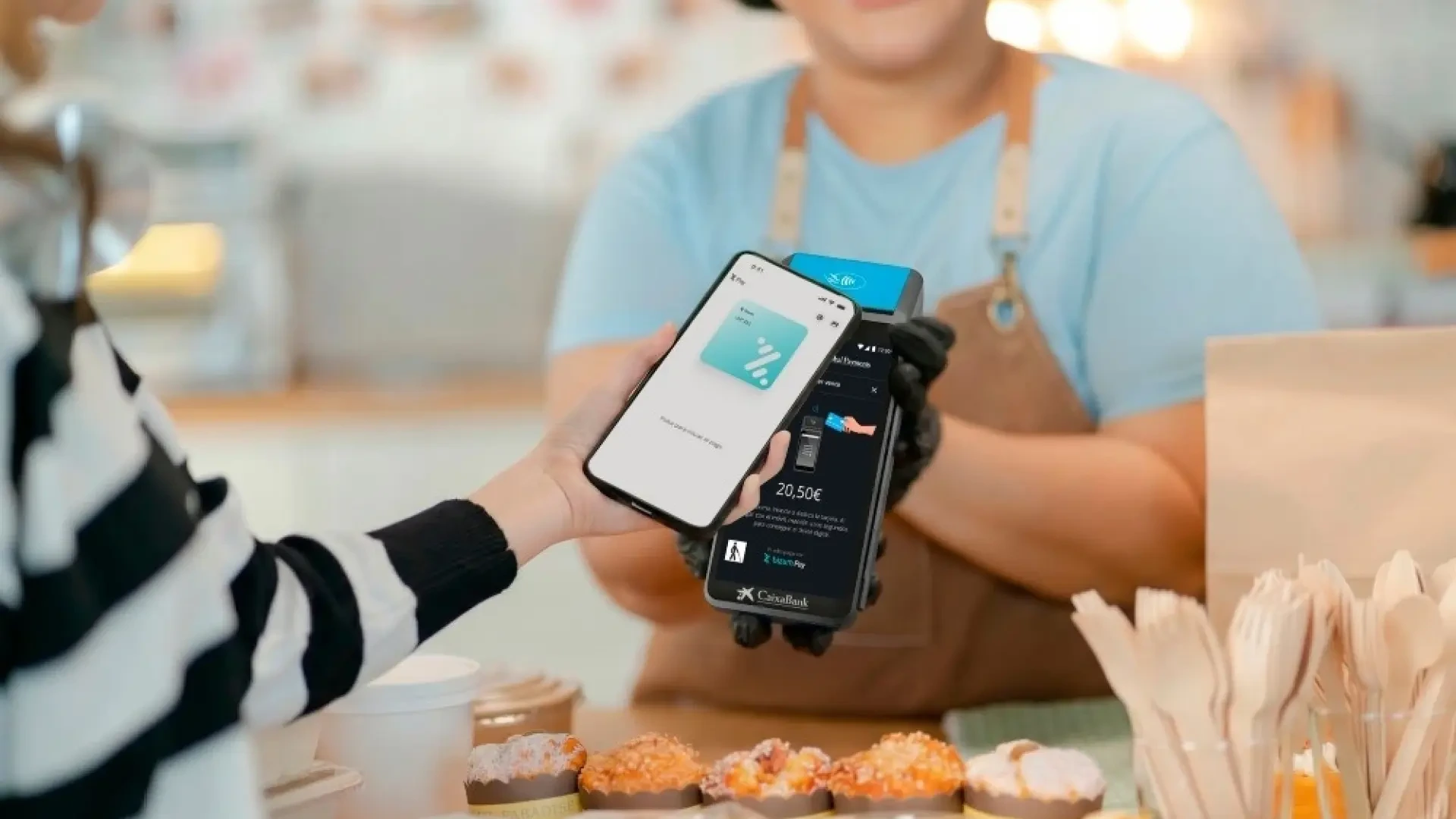 Inditex, Mercadona, Ikea... Las tiendas físicas donde ya es posible pagar con Bizum Pay