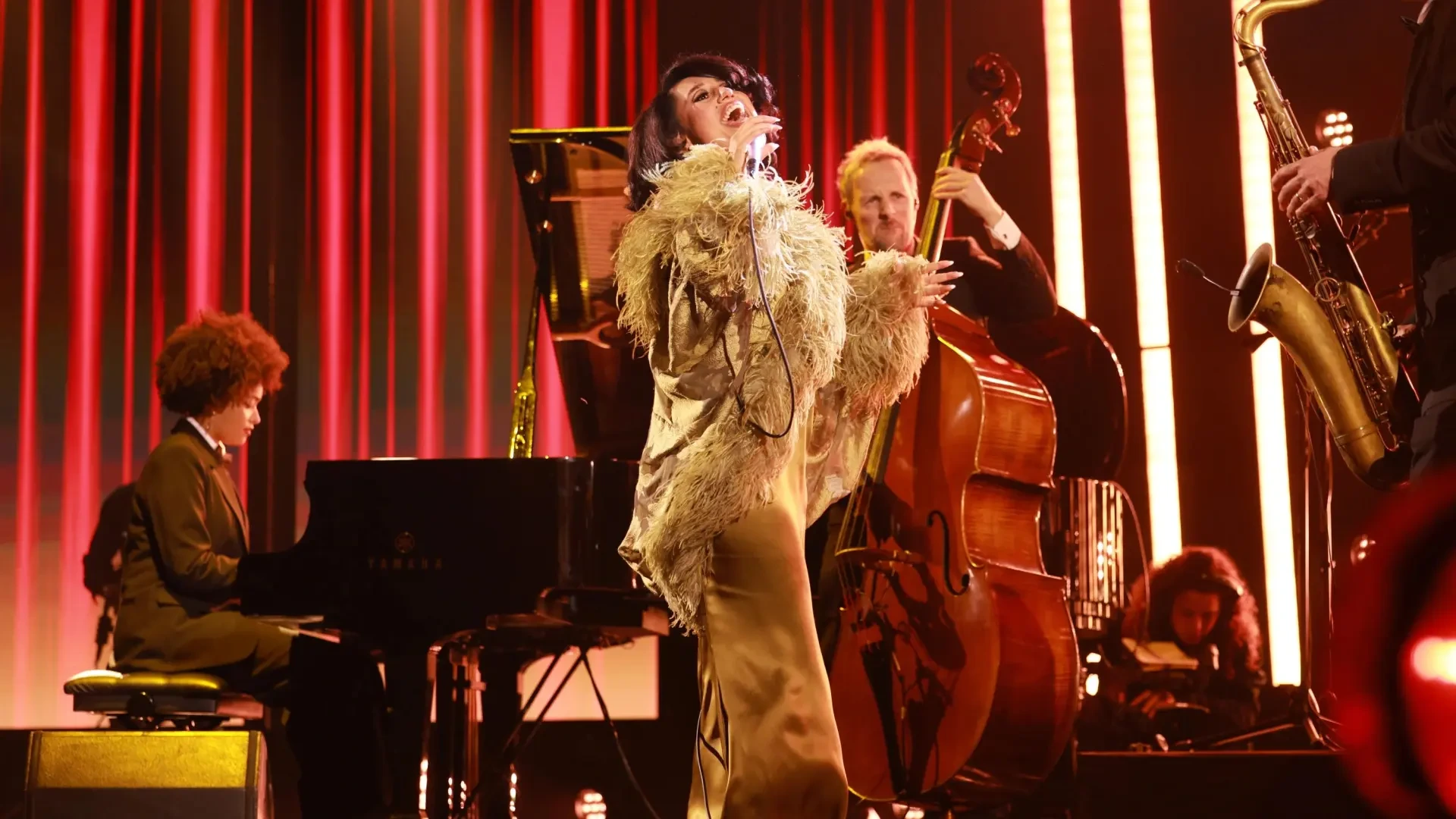 Raye gana el premio Mercury al mejor álbum del año y supera a Paul McCartney y Olivia Dean