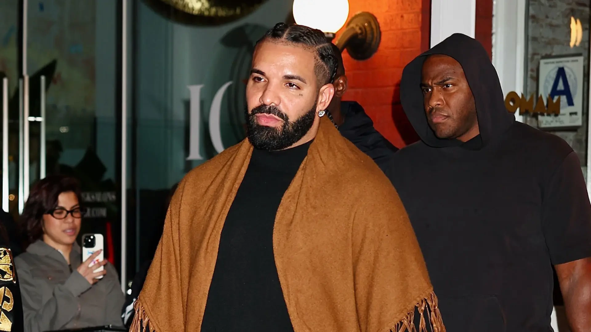 La pulsera de la amistad que regalaron a Drake y que combina con su Rolex de 5 millones