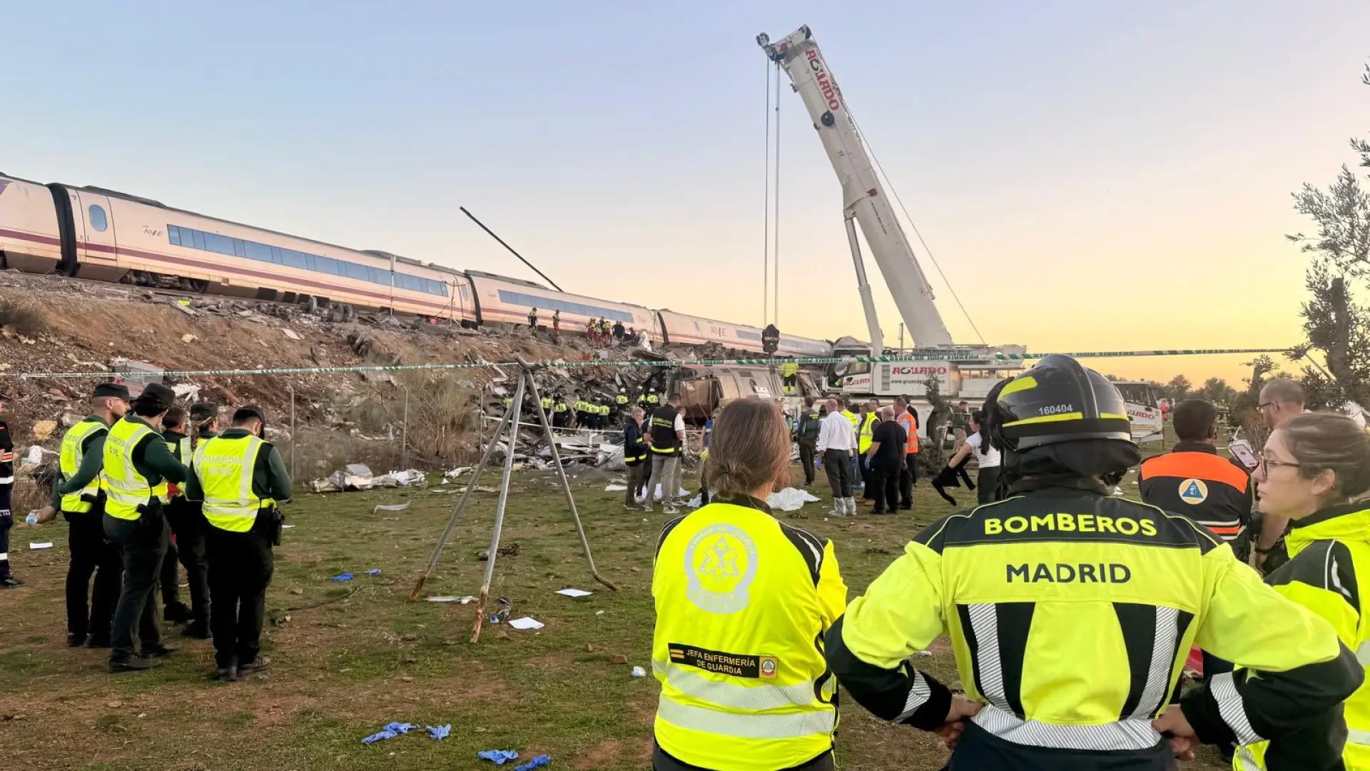La tragedia en Urda hace mella psicológica en los Bomberos de Madrid: "Está siendo duro, muchos son jóvenes y costará recuperarles"
