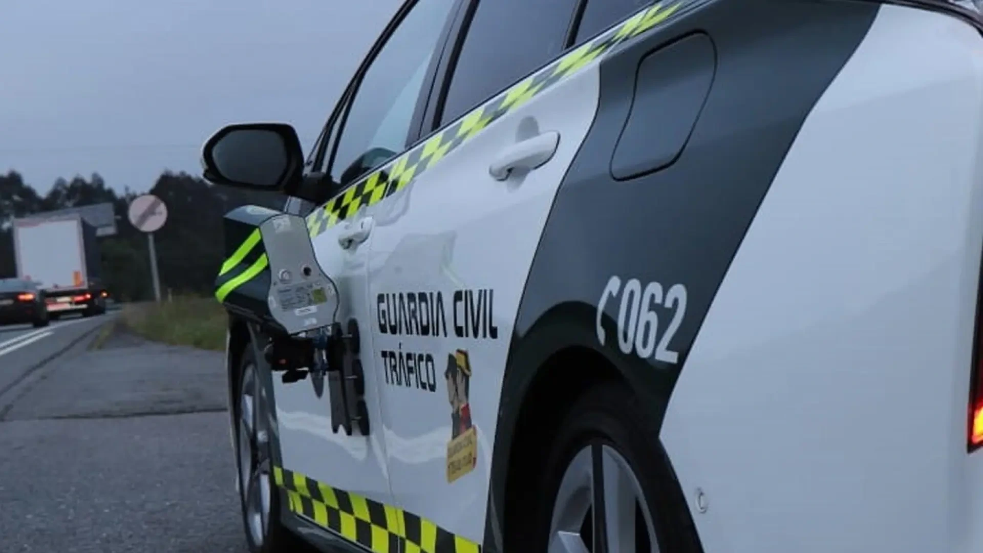 Detenido un conductor que circulaba a 212 km/hora y con el carné retirado por la A-381 en Medina Sidonia