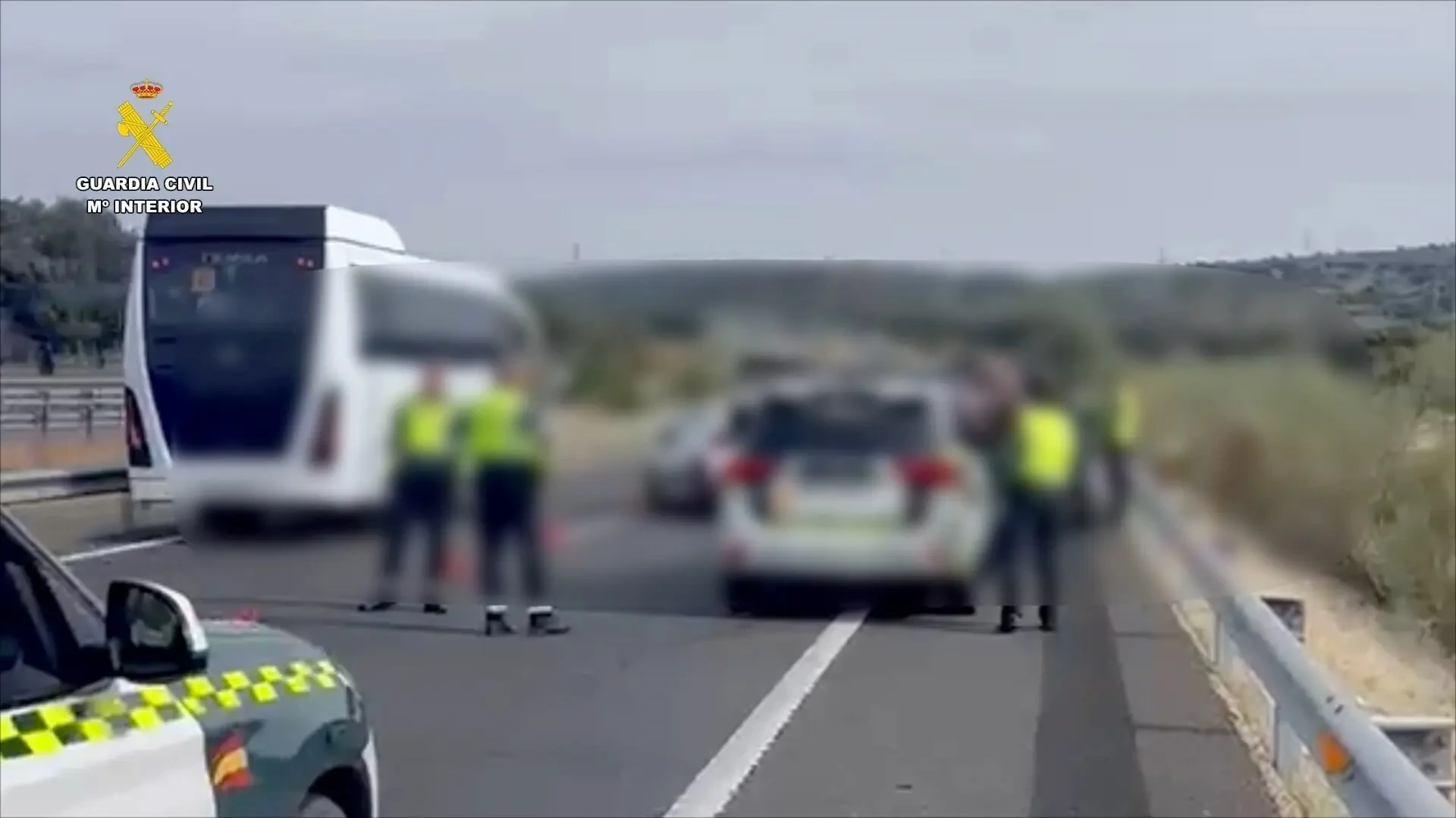 Arrestado tras huir con un coche robado por la autovía A-5 en Cáceres y embestir a vehículos de la Guardia Civil