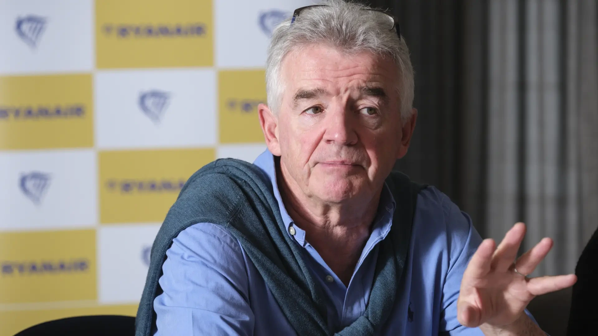 El CEO de Ryanair llama "inútil" a Von der Leyen y exige a la UE que grave a las aerolíneas de EEUU y China