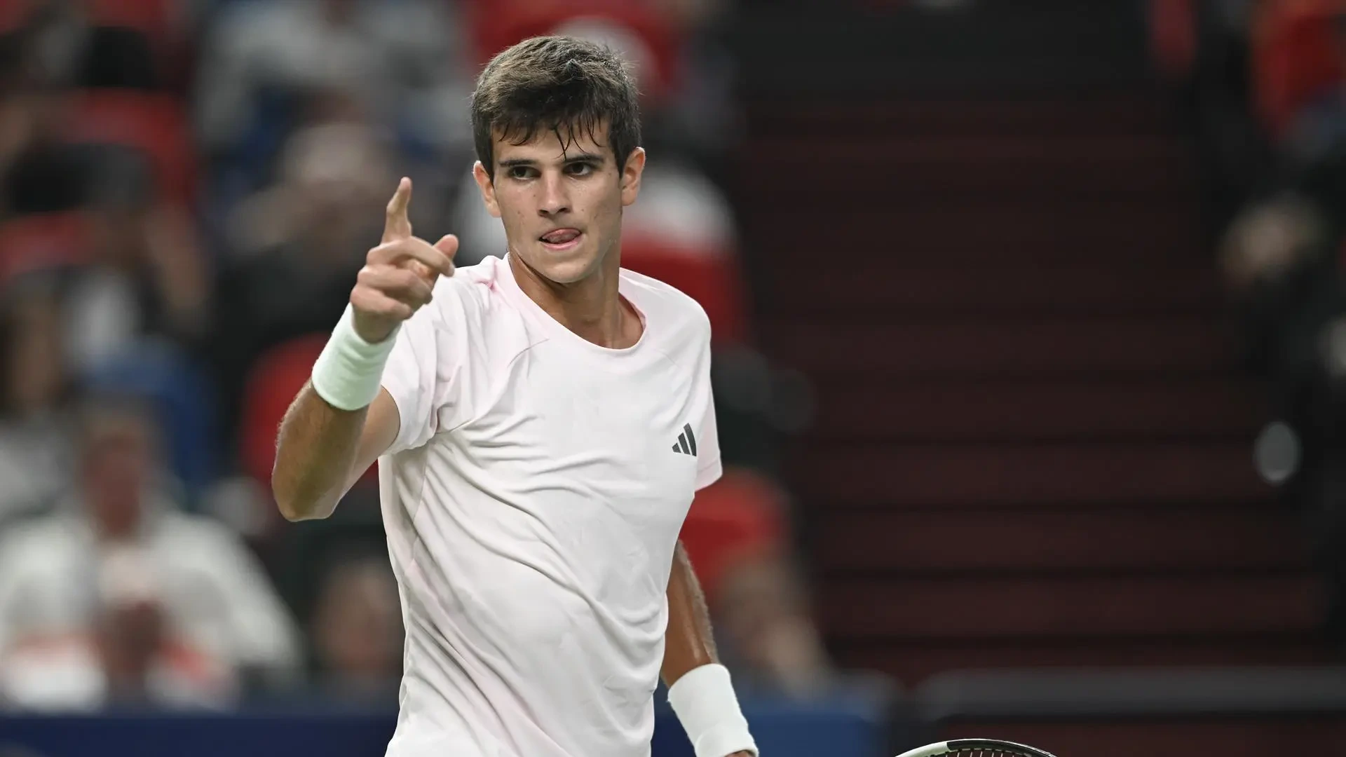 Rafa Jódar se despide de Basilea tras perder ante Vacherot y se complica las ATP Finals