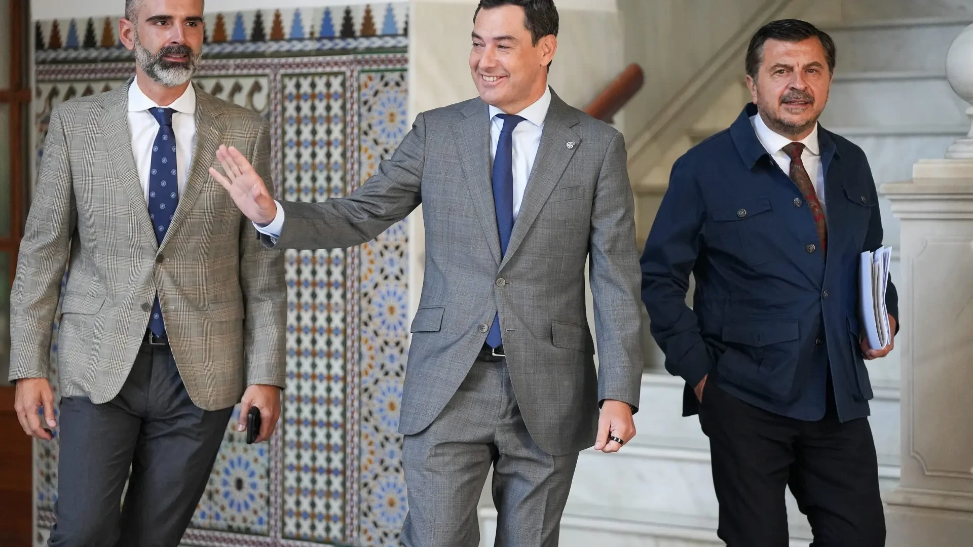 El Presupuesto andaluz de 2027 crece un 6% hasta superar los 54.700 millones, con 17.000 para sanidad y mil para vivienda