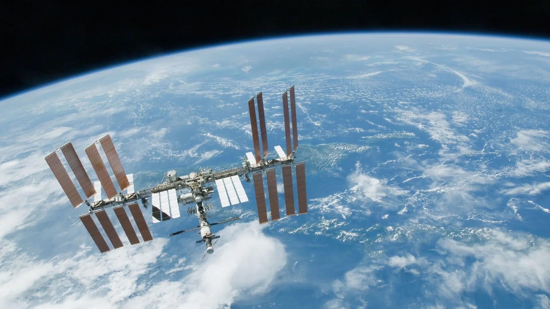 La NASA abre la convocatoria para la estación espacial que sustituirá a la ISS: "Queremos ver planes creíbles"