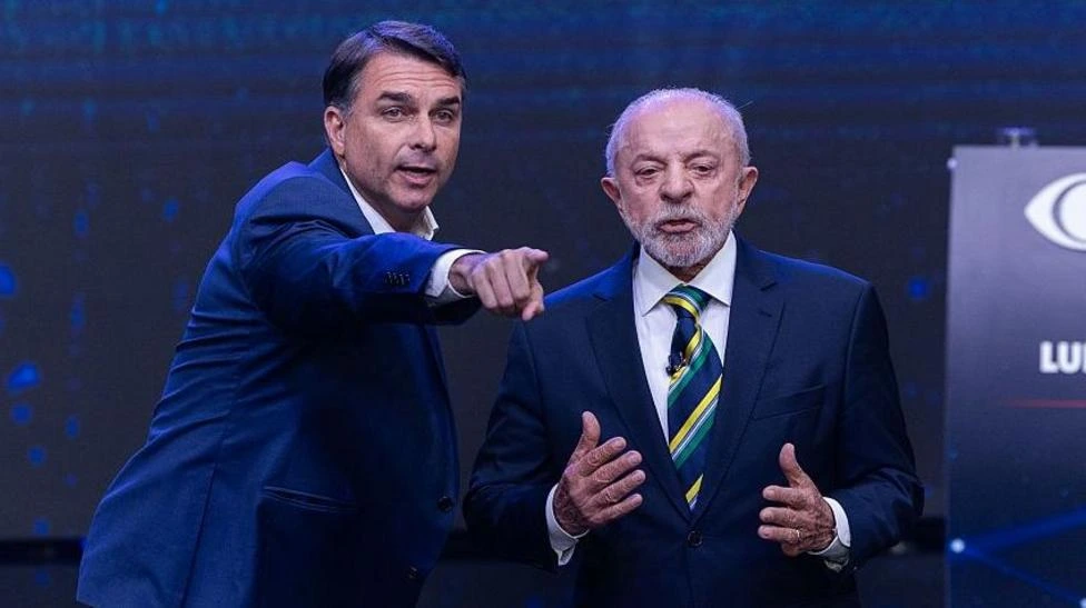 3 claves que explican por qué el duelo final entre Flávio Bolsonaro y Lula en Brasil es crucial para América Latina (y para Trump en EE.UU.)