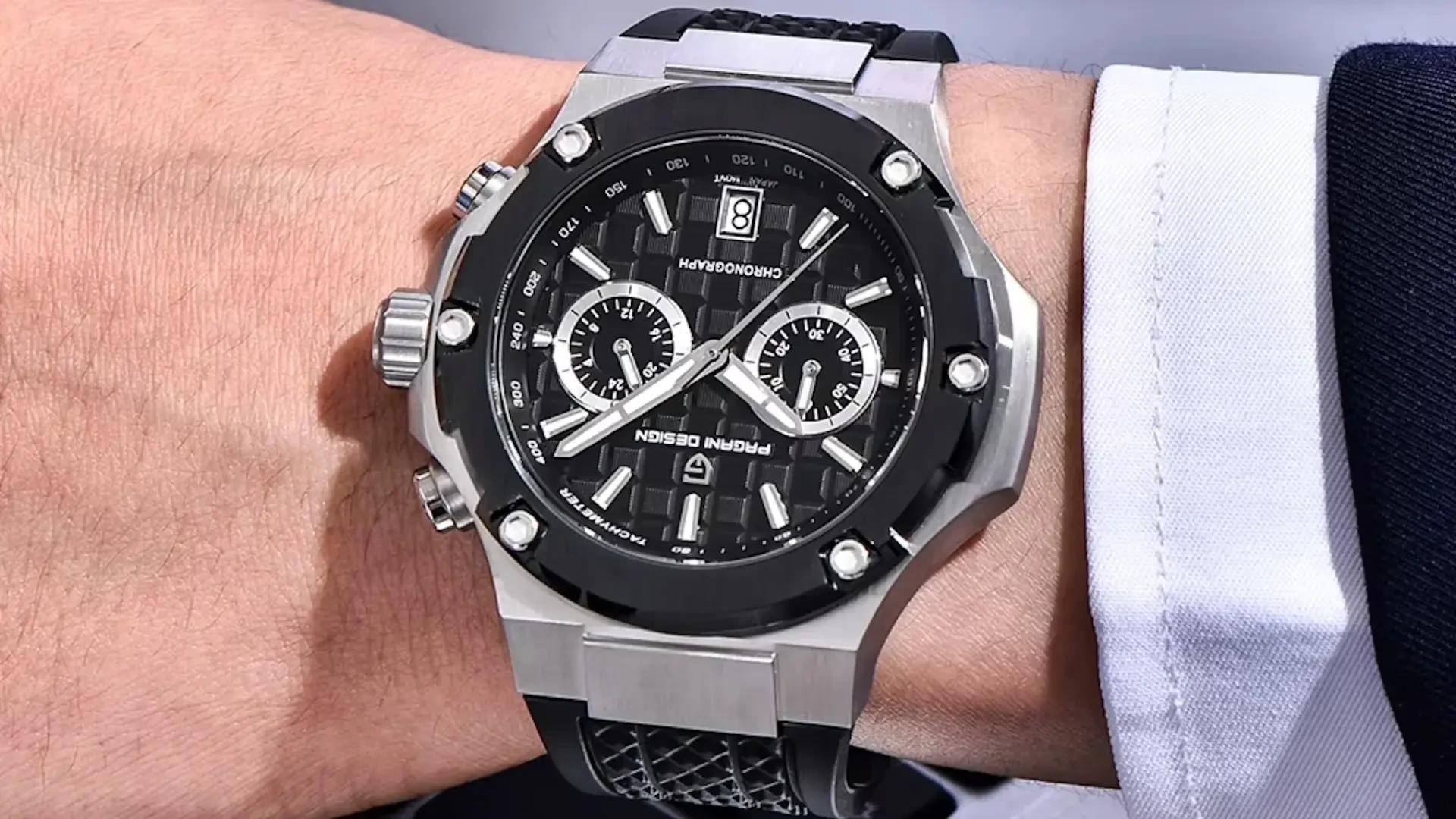 Este homenaje al Tissot PRX sorprende por su calidad: mecanismo japonés y precio ajustadísimo