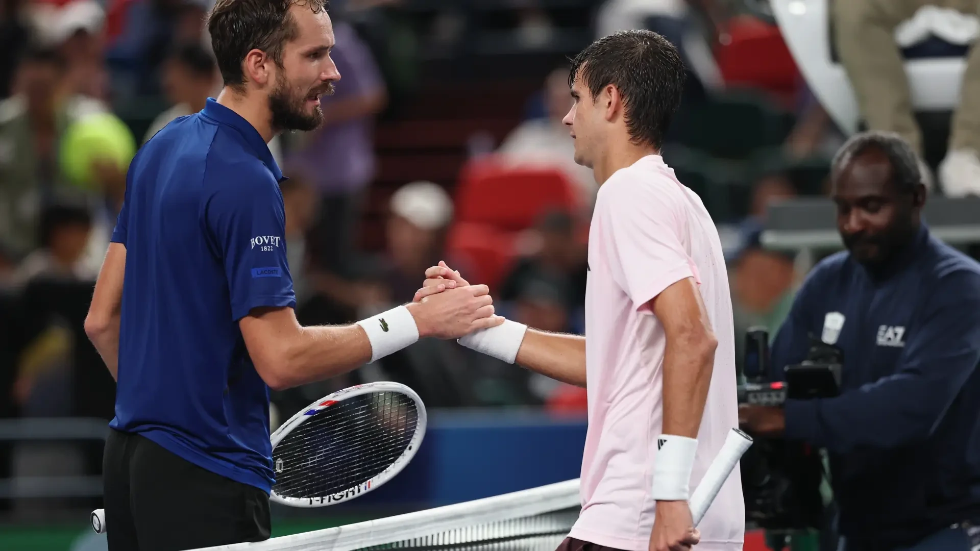 Daniil Medvedev se rinde a Rafa Jódar: "Es un gran tenista y jugó muy bien al resto para pasar a la final de Shanghái"